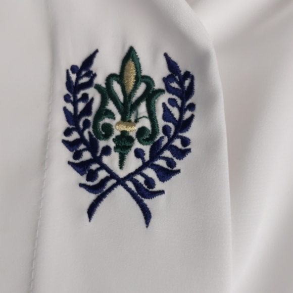 Bright white embroidered blouse - Picture 3 of 6